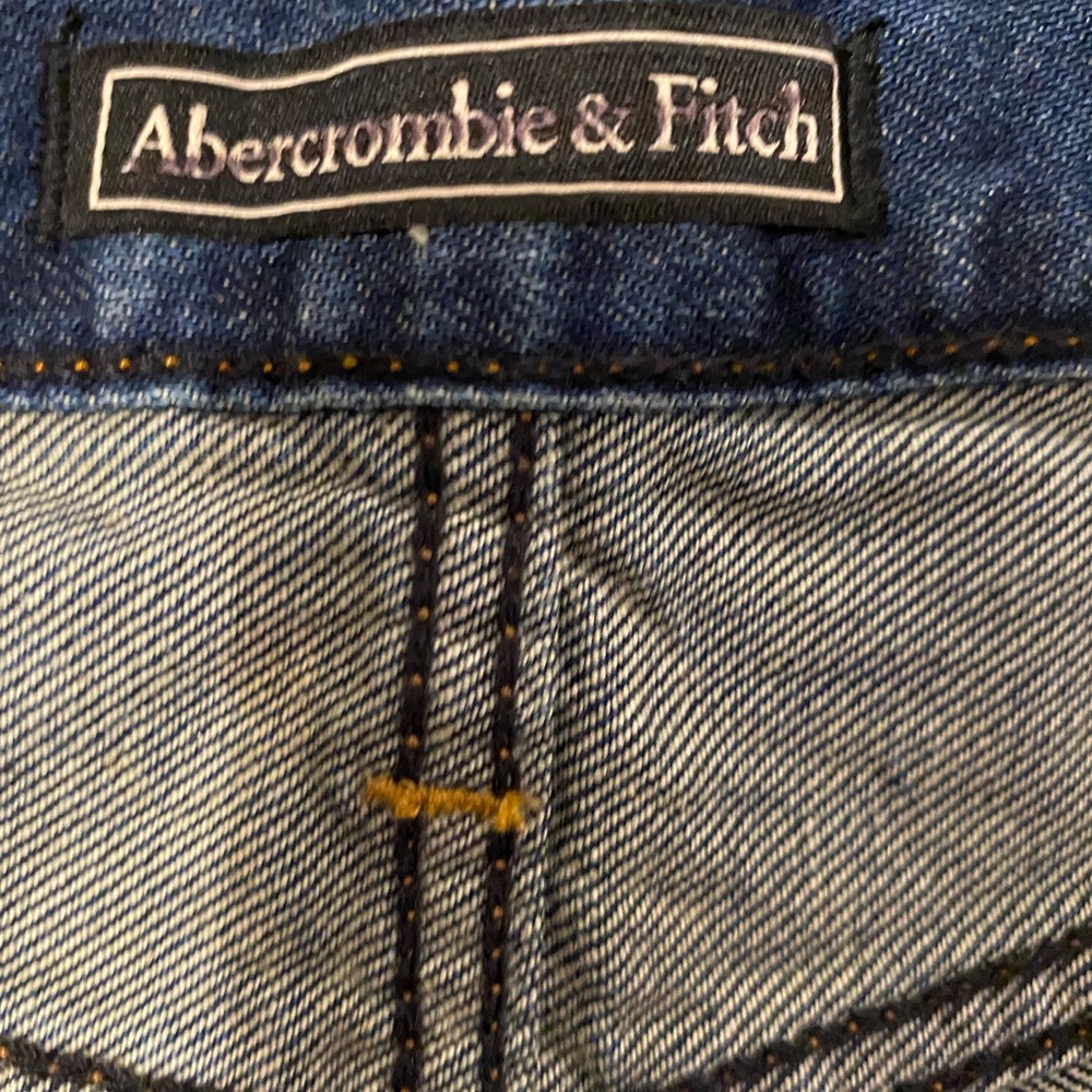 Abercrombie & Fitch high waisted shorts - Picture 9 of 10